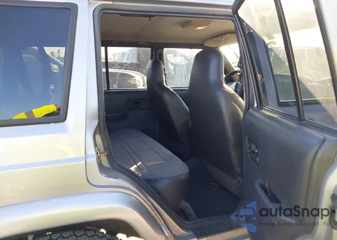 2001 Jeep Cherokee Sport z USA, uszkodzony, nr VIN 1J4FT48S21L600706